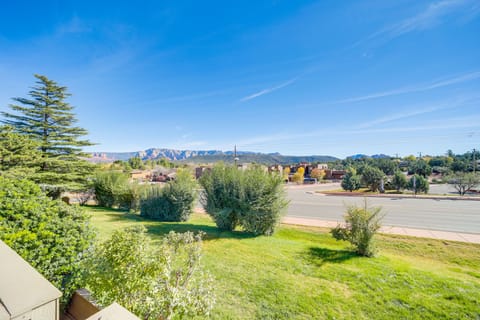 Red Rock Serenity! Walkable West Sedona Home Apartment in Sedona
