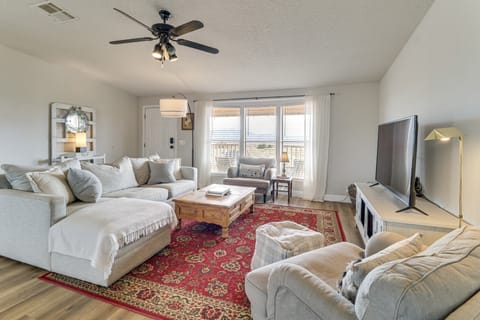 Scenic Sandia Mtn Views! Cozy Rio Rancho Retreat House in Rio Rancho