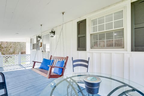 Secluded Getaway on 40 Acres in Lawrenceburg! House in Tennessee