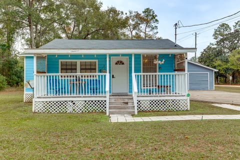 Endless Entertainment! Unique & Cozy Theodore Home House in Mississippi