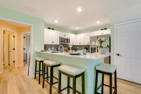 3 Mi to Riverwalk: Family Gem in Gated Community! Apartment in Bradenton