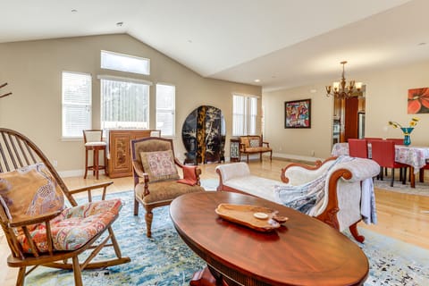 Extended Wine Country Stay! Cozy Home in Sonoma House in Boyes Hot Springs