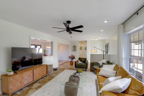 Covered Deck & Fire Pit: Weaverville Getaway! House in Buncombe County