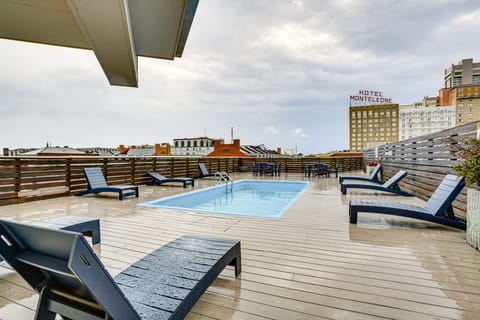 Walkable French Quarter Condo w/ Gym + Pool Access Apartment in French Quarter