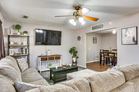 12 Mi to Dtwn Savannah: Remodeled Family Getaway! House in Pooler