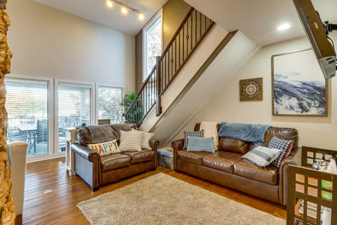 Waterfront Family Getaway in Lake Ozark w/ Dock House in Village Four Seasons