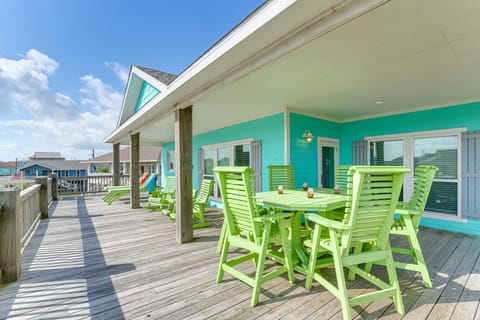 Walk to Shore: Crystal Beach Escape w/ Deck & Bar! House in Bolivar Peninsula