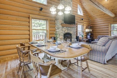 Trail Access! Up North Family Cabin Near Lake House in Wisconsin