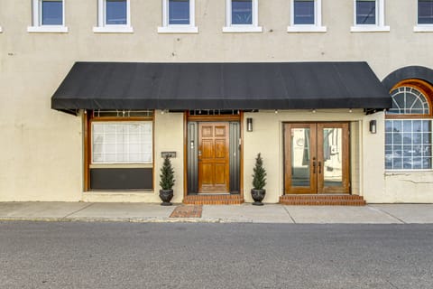 New York-Style Loft on Main St: Dtwn Enterprise Apartment in Enterprise