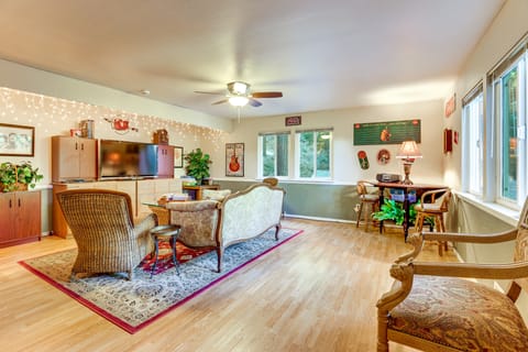 Quiet Home < 1 Mi to Lake Gregory & Dtwn Crestline House in Crestline