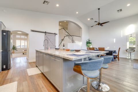 Pool + Patio: West Chandler Villa Retreat Villa in Chandler