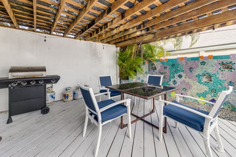 Relax & Play! Home 2 Mi to Delray Public Beach House in Delray Beach