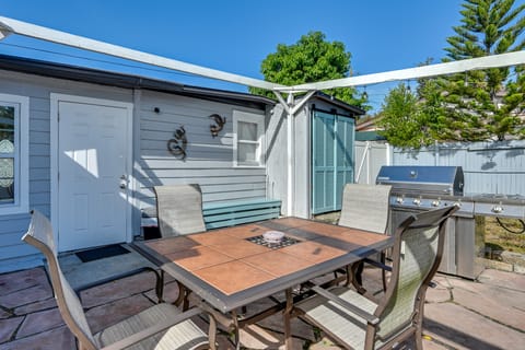 Updated Studio 1 Mi to Dtwn NPR & Cotee River! Apartment in New Port Richey