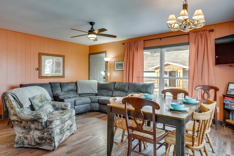 Quiet Lake Nokomis Cabin, 8 Mi to Dtwn Tomahawk! House in Wisconsin