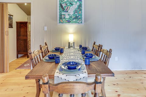 Hiker’s Hideaway w/ Hot Tub Near Lookout Mountain House in Alabama