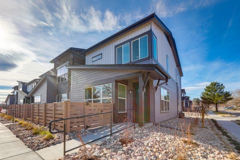 Creekside Retreat Near Olde Town Arvada Apartment in Arvada