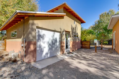 Stylish Home 2 Mi to Old Town Albuquerque! House in Albuquerque