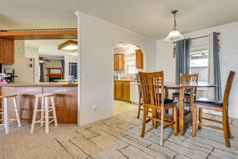 Steps to Lake Eufaula: Family Home w/ Deck & Yard House in Longtown