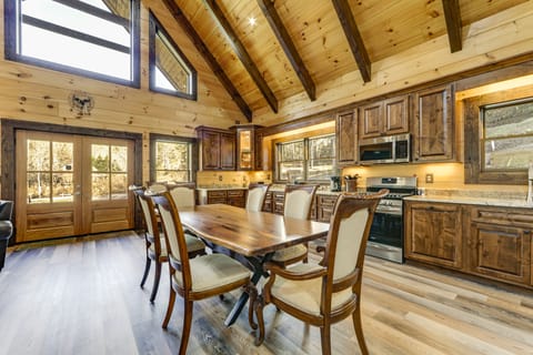 Riverfront Cabin w/ Mtn Views in Robbinsville House in Cheoah