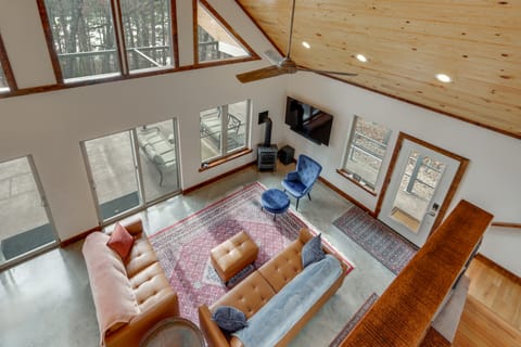 Epic Lake Views! 'The Ridge' Eureka Springs Home House in Beaver Lake