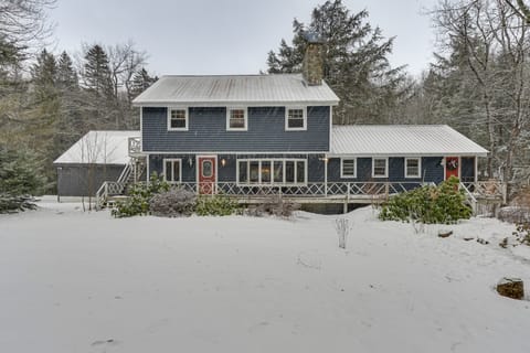 3 Mi to Mount Snow: Spacious West Dover Home House in Dover