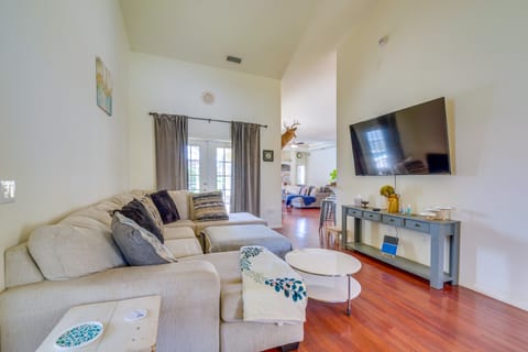 4 Mi to Dtwn Inverness: Pet-Friendly Family Home House in Inverness