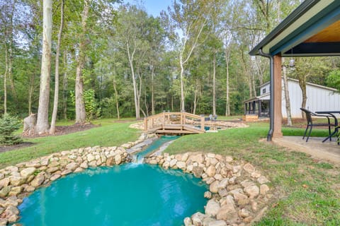 Waterfront 'Blue Spruce' Small Home in Wildwood! House in Alabama