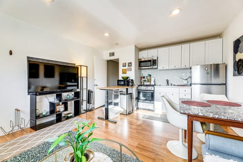 Eagle Rock Guest Suite: Cozy, Private, Convenient! Apartment in Eagle Rock