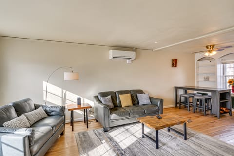 1 Mi to Downtown Pueblo! Cat-Friendly Condo Apartment in Pueblo