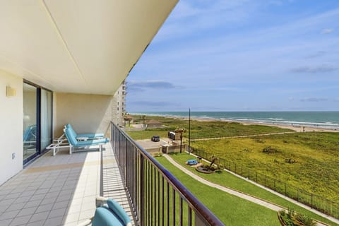 Beachfront, Stunning Views: Suntide III - Unit 403 Apartment in South Padre Island