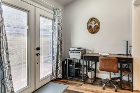 1/2 Mi to Hospitals: Updated Baton Rouge Stay Apartment in Baton Rouge