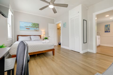 1 Mi to Lake Worth Beach: Studio w/ Shared Patio Apartment in Lake Worth