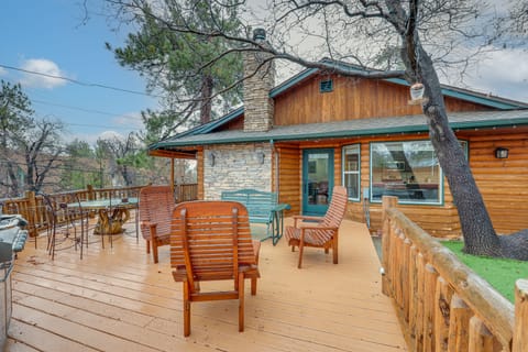 Hot Tub, 2 Mi to Big Bear Mtn: Family Ski Trip! House in Big Bear