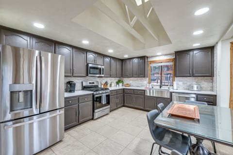 Hot Tub, 2 Mi to Big Bear Mtn: Family Ski Trip! House in Big Bear