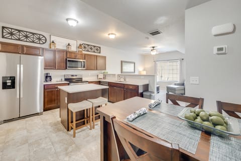 Nurse-Friendly Rental 2 Mi to St Francis Hospital! Apartment in Black Forest