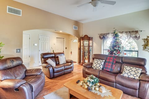 Pet-Friendly Tucson Retreat w/ Kitt Peak Views! House in Tucson Estates