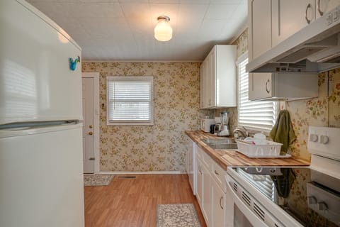 2 Mi to Downtown: Quiet South Knoxville Getaway House in Knoxville