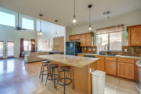 4 Mi to Surprise Stadium: West Valley Family Home House in Surprise