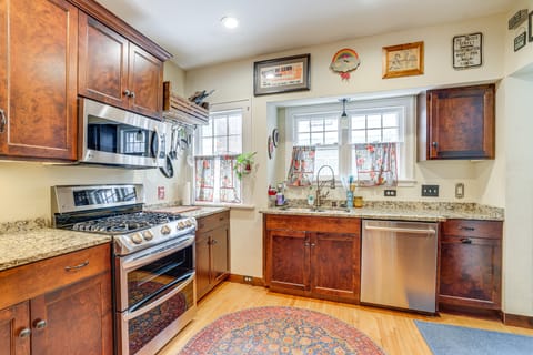 Eclectic Family Home in Minneapolis: Dogs Welcome! House in Edina