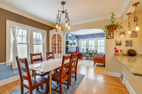Eclectic Family Home in Minneapolis: Dogs Welcome! House in Edina
