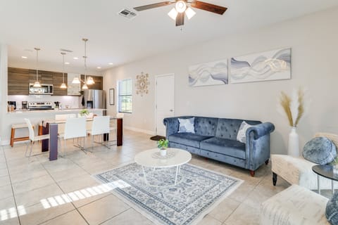 Golf, Dine & Unwind Poolside! Haines City Getaway House in Haines City