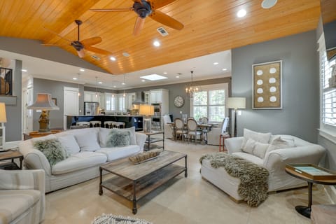 Luxe 30A Group Getaway! Home w/ Pool & Patio House in Seagrove Beach