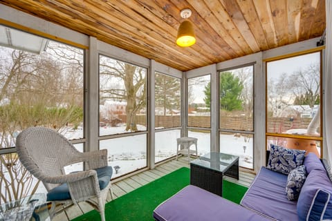 2 Mi to Main Street! Cozy Burlington Guest Suite Apartment in Burlington