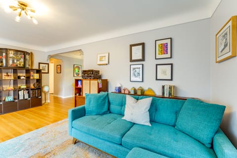 Walk to Dtwn Ferndale: Quaint Home w/ Private Yard House in Ferndale