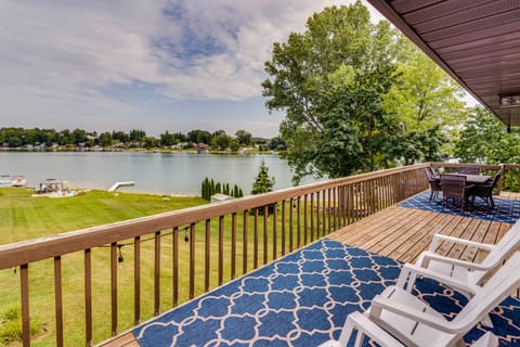 Private Beach, 3,000 Sq Ft: Murray Lake Retreat! House in Michigan