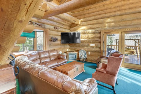 5 Mi to Purgatory Resort, Mtn-View Family Cabin! House in La Plata County