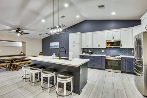 Swim, Golf, Grill & Chill! Surprise Group Getaway House in Surprise