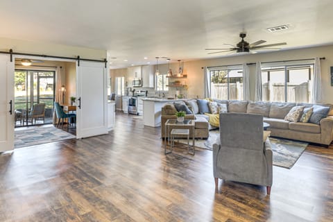 Coastal Pine Lakes Golf Club Getaway: Pets Welcome House in Palm Coast