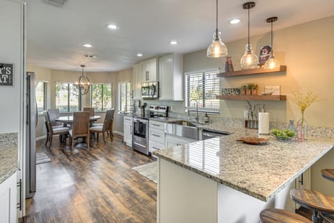 Coastal Pine Lakes Golf Club Getaway: Pets Welcome House in Palm Coast