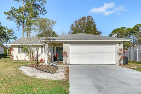 Coastal Pine Lakes Golf Club Getaway: Pets Welcome House in Palm Coast